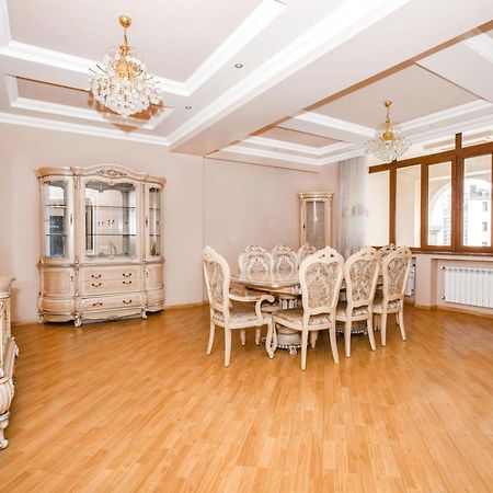 Stay Inn Apartments On Amiryan 4-6 Jerevan Exteriör bild