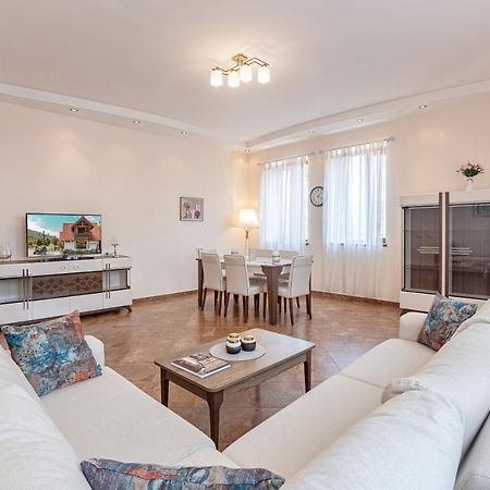 Stay Inn Apartments On Amiryan 4-6 Jerevan Exteriör bild