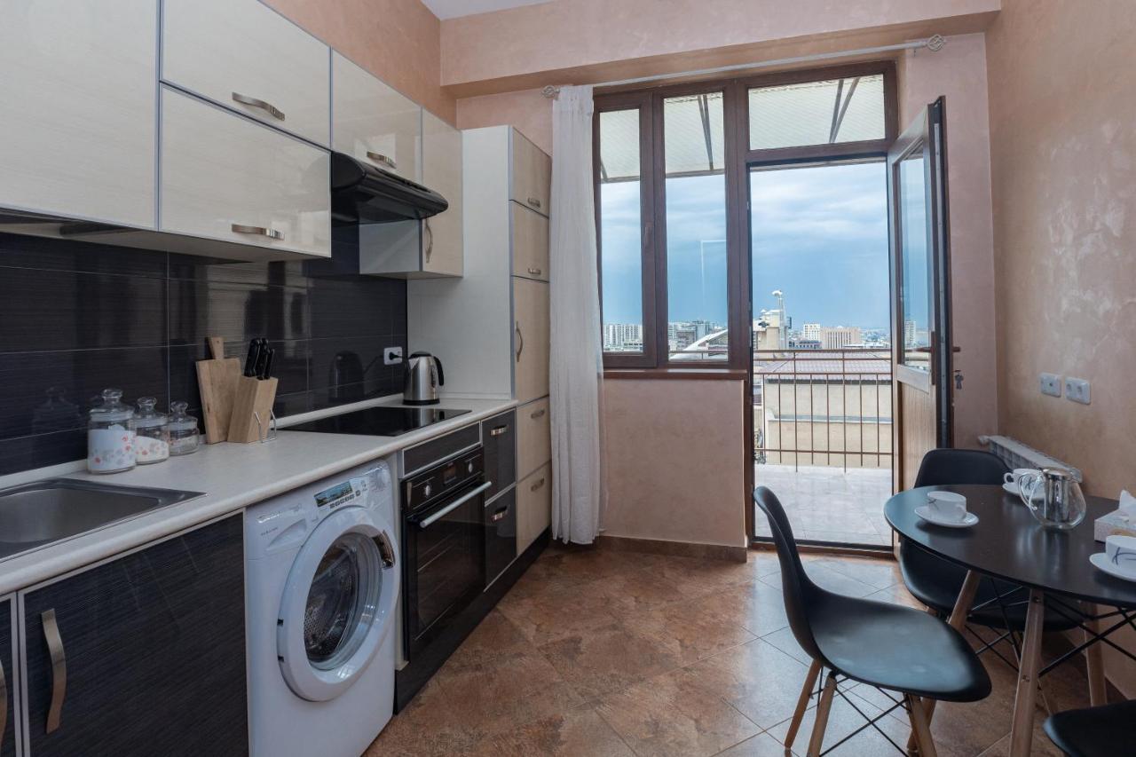 Stay Inn Apartments On Amiryan 4-6 Jerevan Exteriör bild