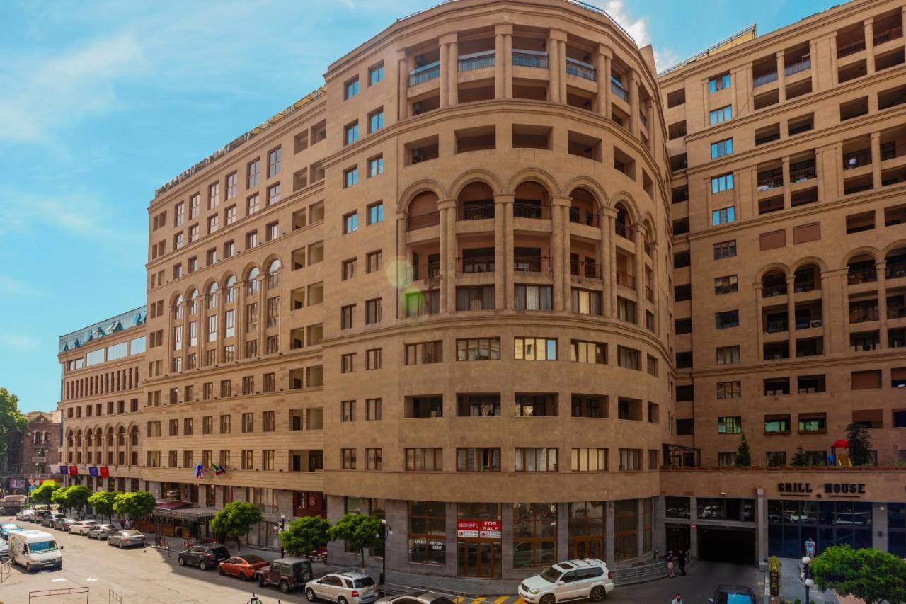 Stay Inn Apartments On Amiryan 4-6 Jerevan Exteriör bild
