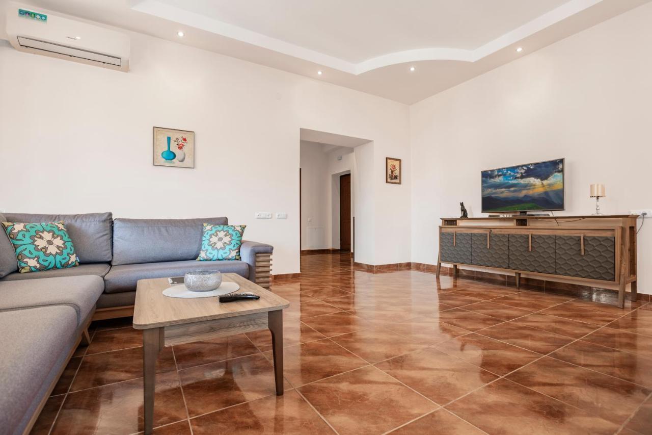 Stay Inn Apartments On Amiryan 4-6 Jerevan Exteriör bild
