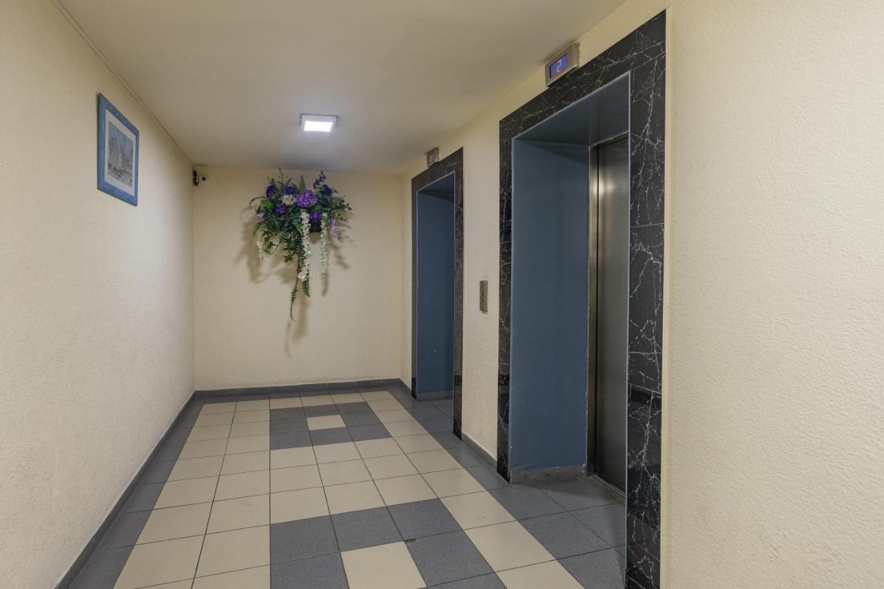 Stay Inn Apartments On Amiryan 4-6 Jerevan Exteriör bild